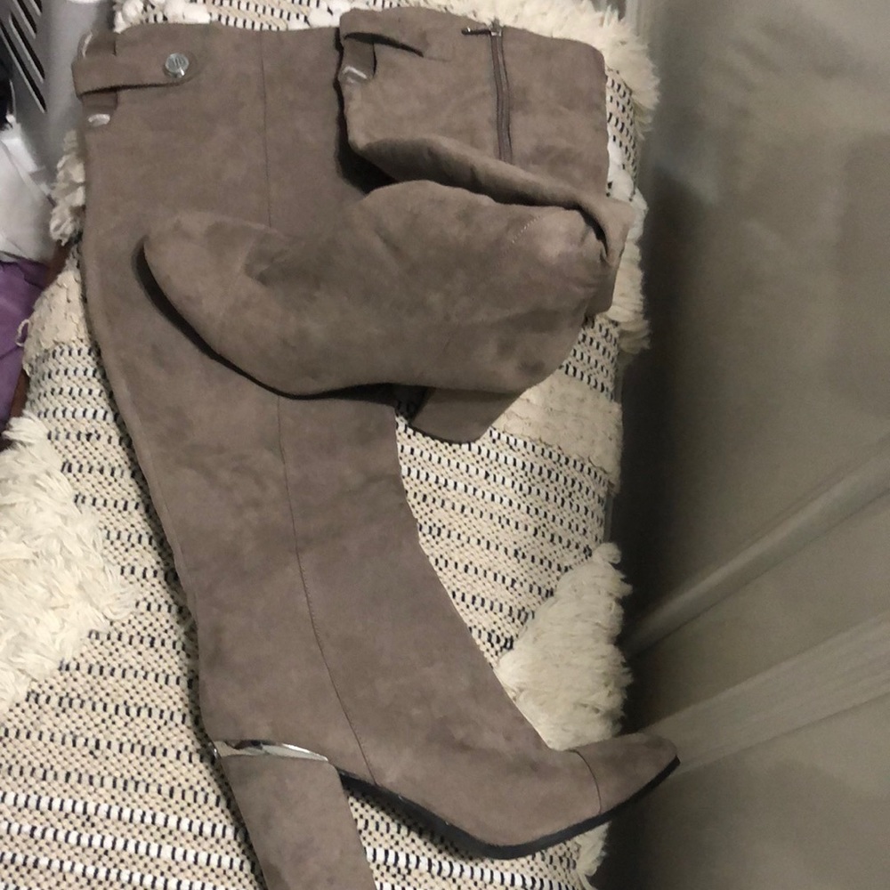 Tommy hilfiger brand new boots